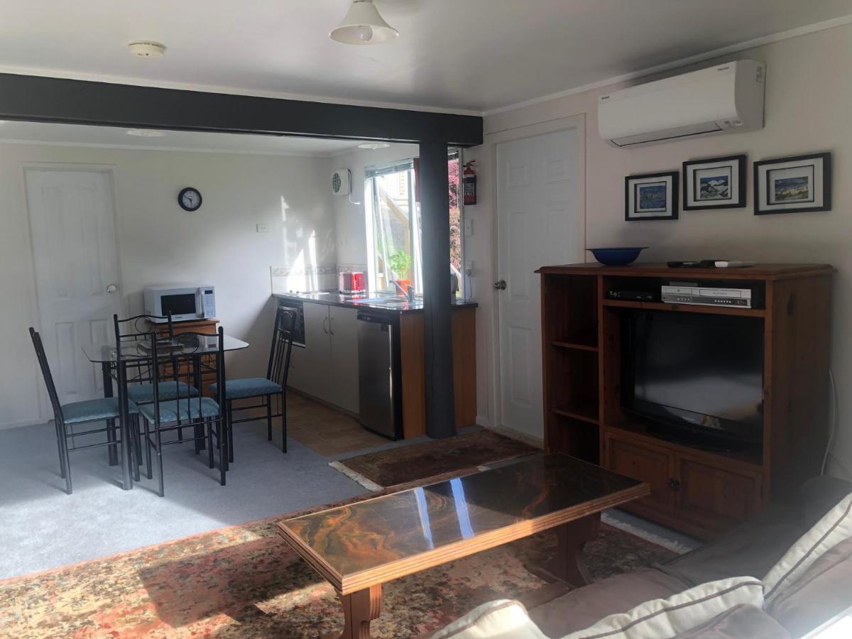 דירות Raurimu Spiral Gardens Country Park Retreat מראה חיצוני תמונה